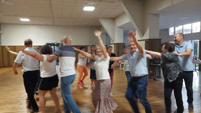 Image de l'article : SOIREE CLOTURE  ANNEE 2022-2023 DANSE DE SALON