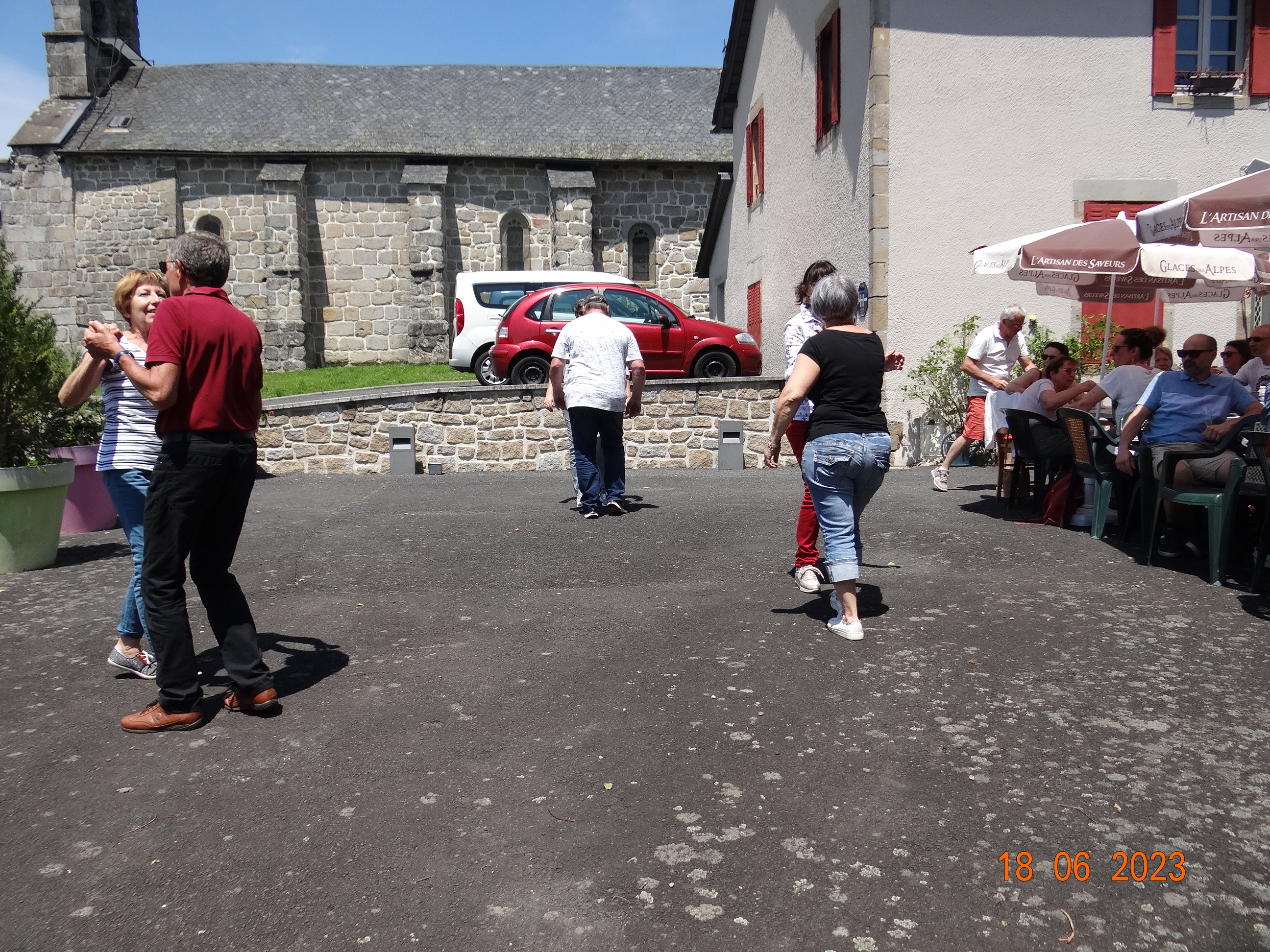 Image de l'article : VOYAGE AUTOUR DU LAC DE BORT LES ORGUES  4