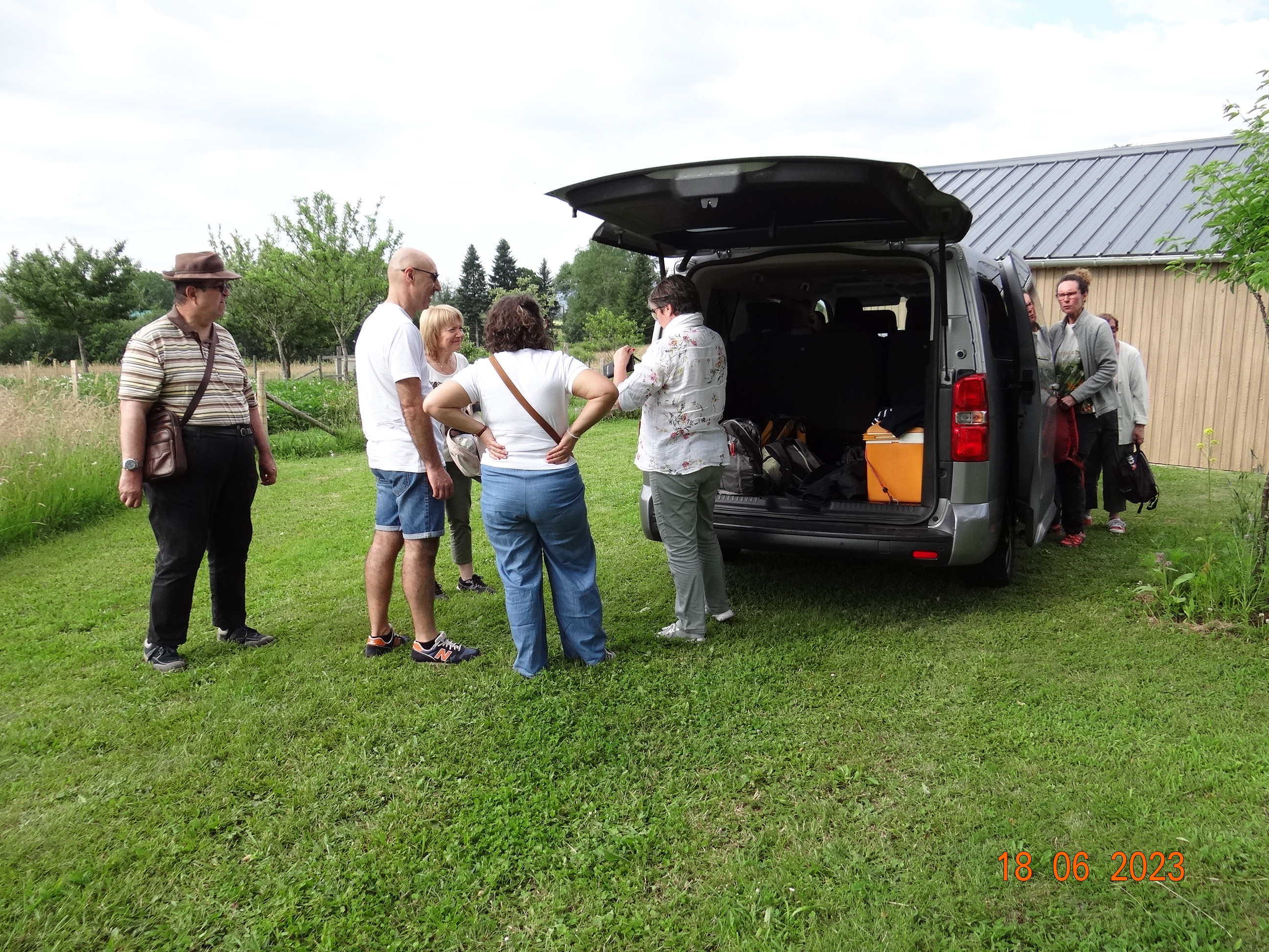 Image de l'article : VOYAGE AUTOUR DU LAC DE BORT LES ORGUES 1